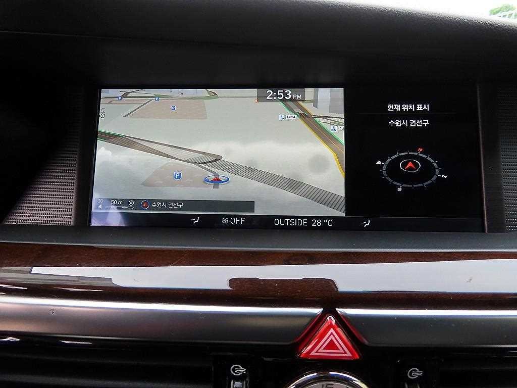 제네시스 EQ900 3.8 GDI AWD 프리미엄 럭셔리 이미지 15
