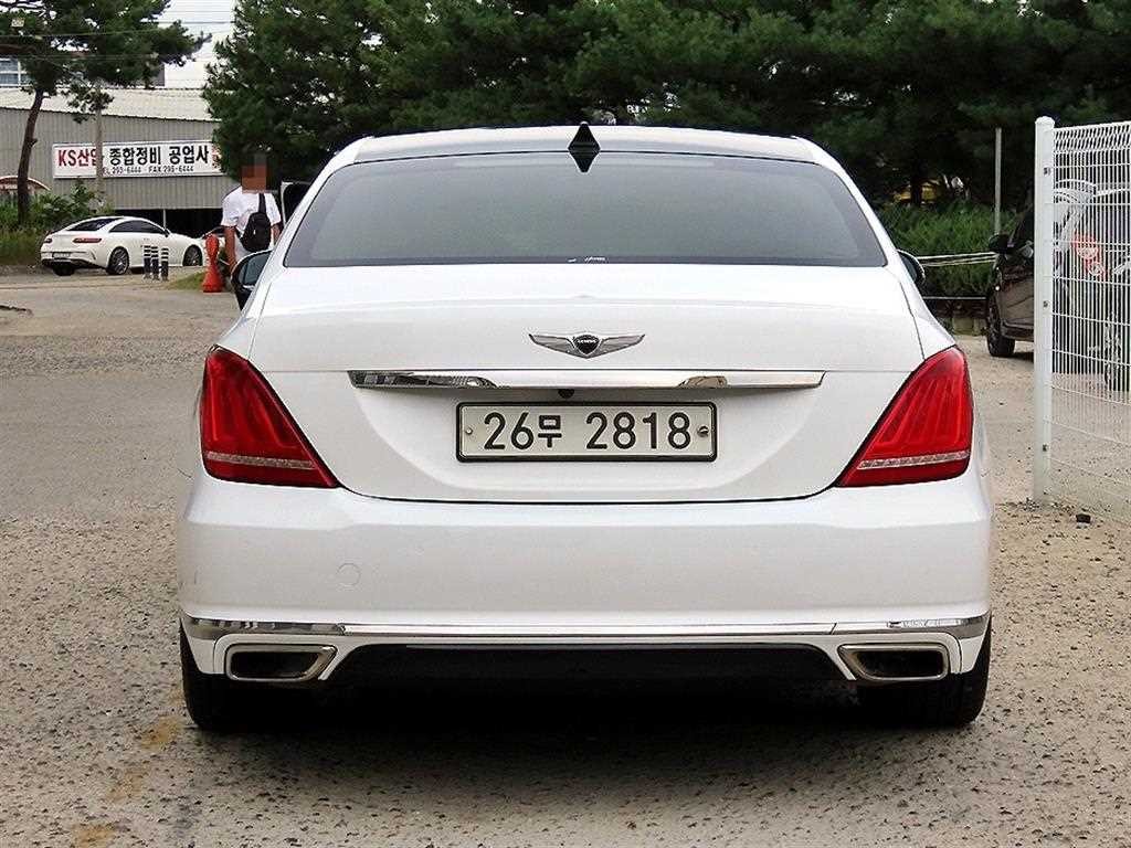 제네시스 EQ900 3.8 GDI AWD 프리미엄 럭셔리 이미지 4