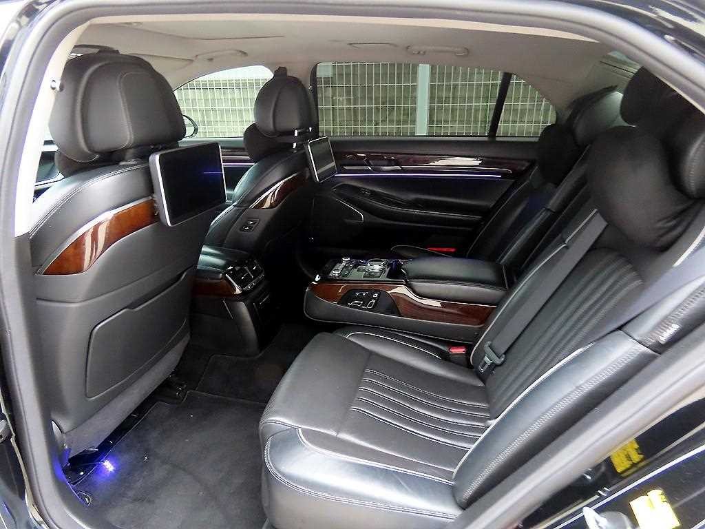제네시스 EQ900 3.8 GDI AWD 프리미엄 럭셔리 이미지 6