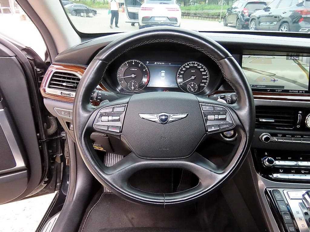 제네시스 EQ900 3.8 GDI AWD 프리미엄 럭셔리 이미지 8
