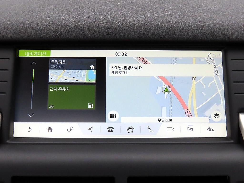 랜드로버 디스커버리 스포츠 2.0 TD4 HSE 럭셔리 이미지 13