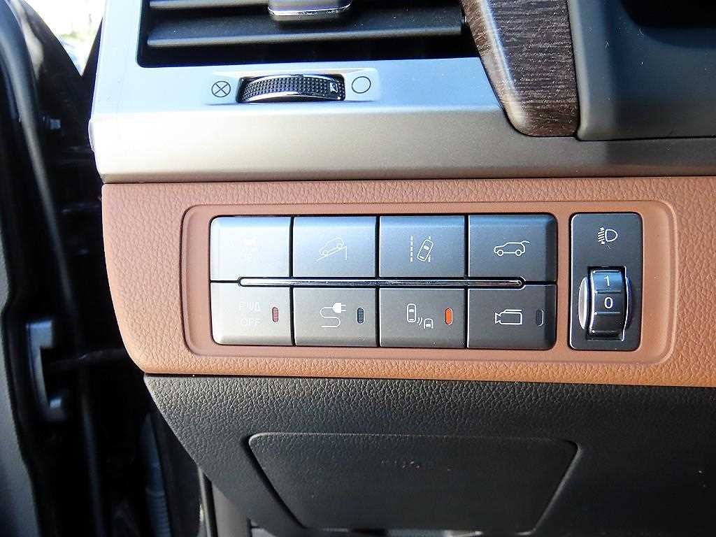 KG모빌리티(쌍용) 렉스턴 G4렉스턴 디젤 2.2 4WD 헤리티지 이미지 12