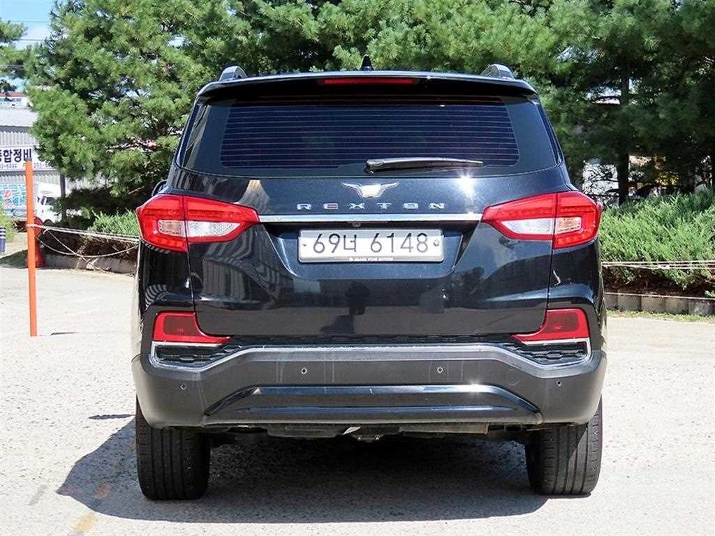 KG모빌리티(쌍용) 렉스턴 G4렉스턴 디젤 2.2 4WD 헤리티지 이미지 4