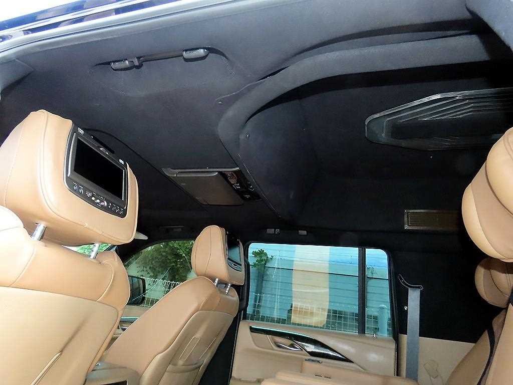 캐딜락 에스컬레이드 6.2 V8 ESV 이미지 14