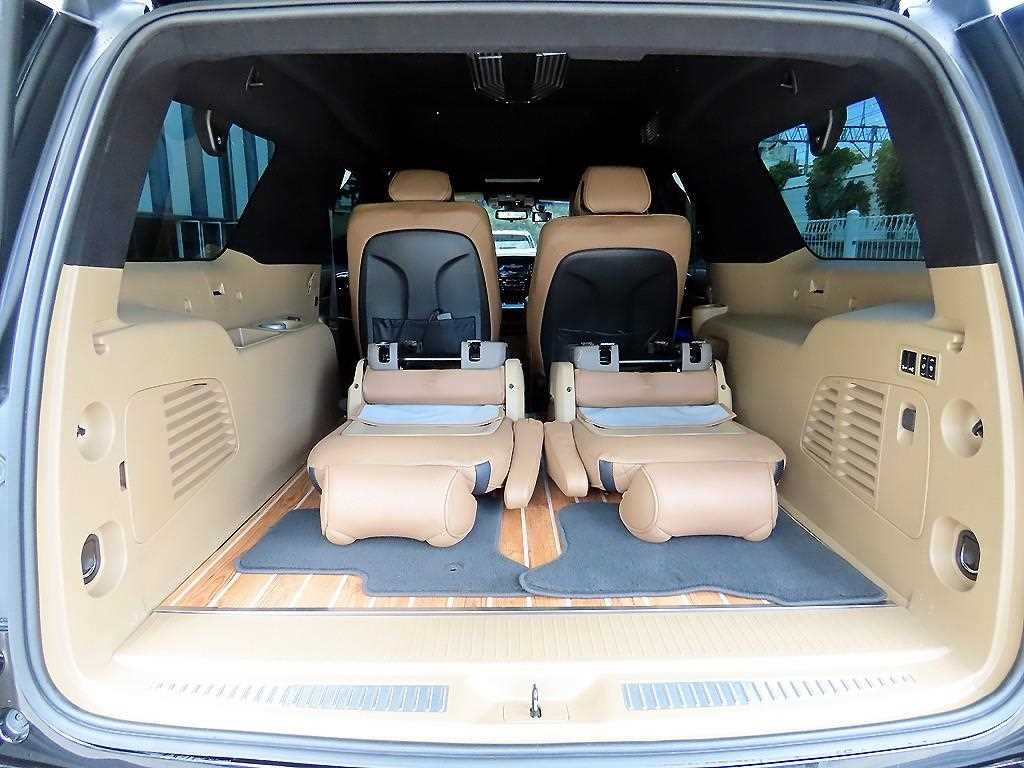 캐딜락 에스컬레이드 6.2 V8 ESV 이미지 15