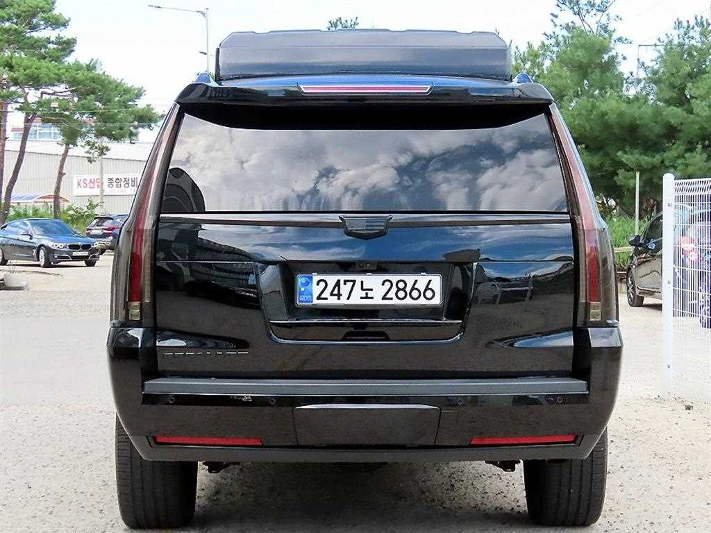 캐딜락 에스컬레이드 6.2 V8 ESV 이미지 4