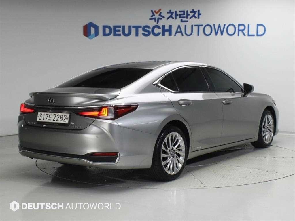 렉서스 ES ES300h 7세대 이그제큐티브 이미지 2