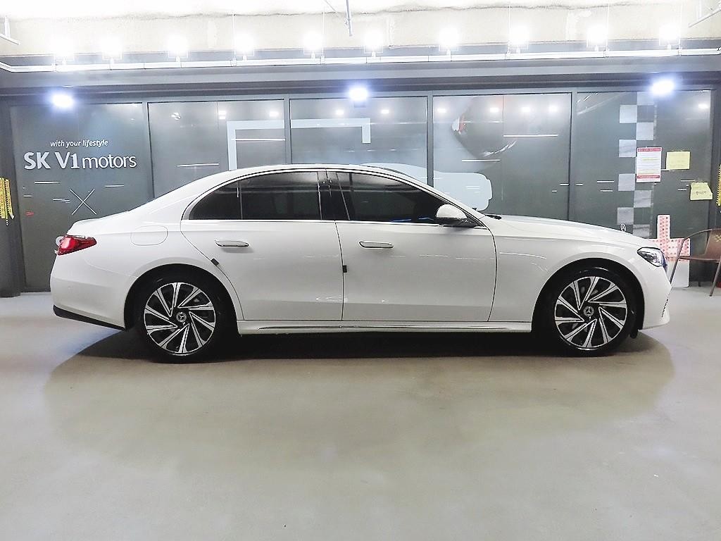 벤츠 E 클래스 E-클래스 W214 E300 4MATIC 익스클루시브 이미지 3
