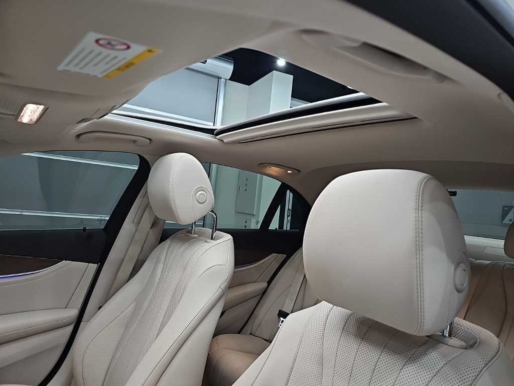 벤츠 E 클래스 E-클래스 W213 E300 4MATIC 익스클루시브 이미지 14