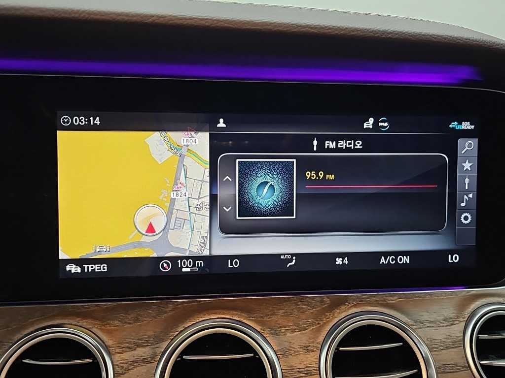 벤츠 E 클래스 E-클래스 W213 E300 4MATIC 익스클루시브 이미지 15