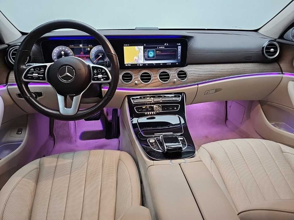 벤츠 E 클래스 E-클래스 W213 E300 4MATIC 익스클루시브 이미지 7