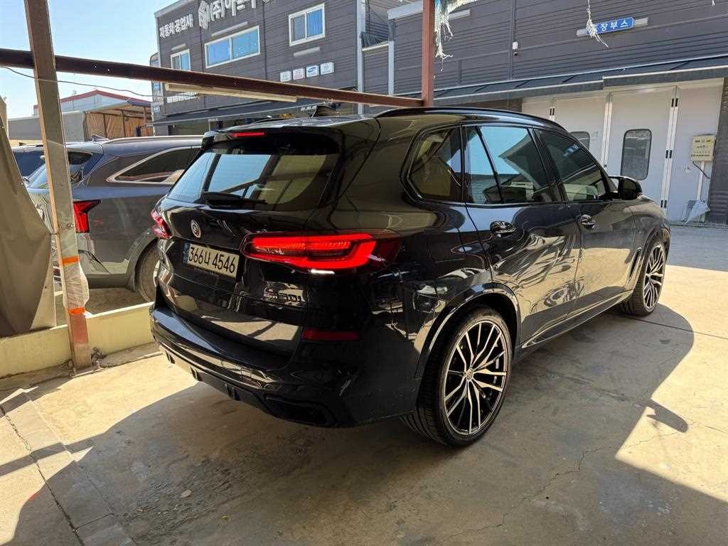 BMW X5 X5 (G05) M50i 이미지 5
