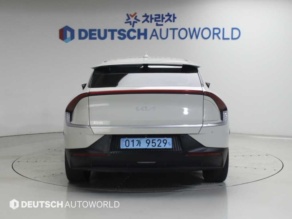 기아 EV6 롱레인지 에어 이미지 4