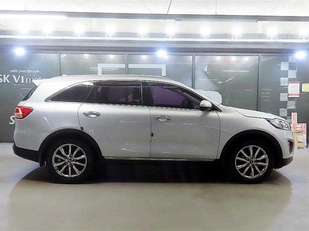 기아 쏘렌토 올 뉴 쏘렌토 디젤 2WD 2.0 노블레스 기본형 이미지 3