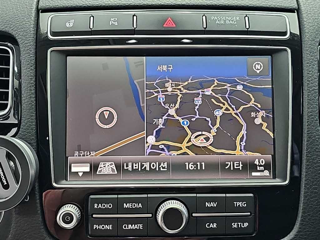 폭스바겐 투아렉 뉴 투아렉 V6 3.0 TDI 블루모션 프리미엄 이미지 15
