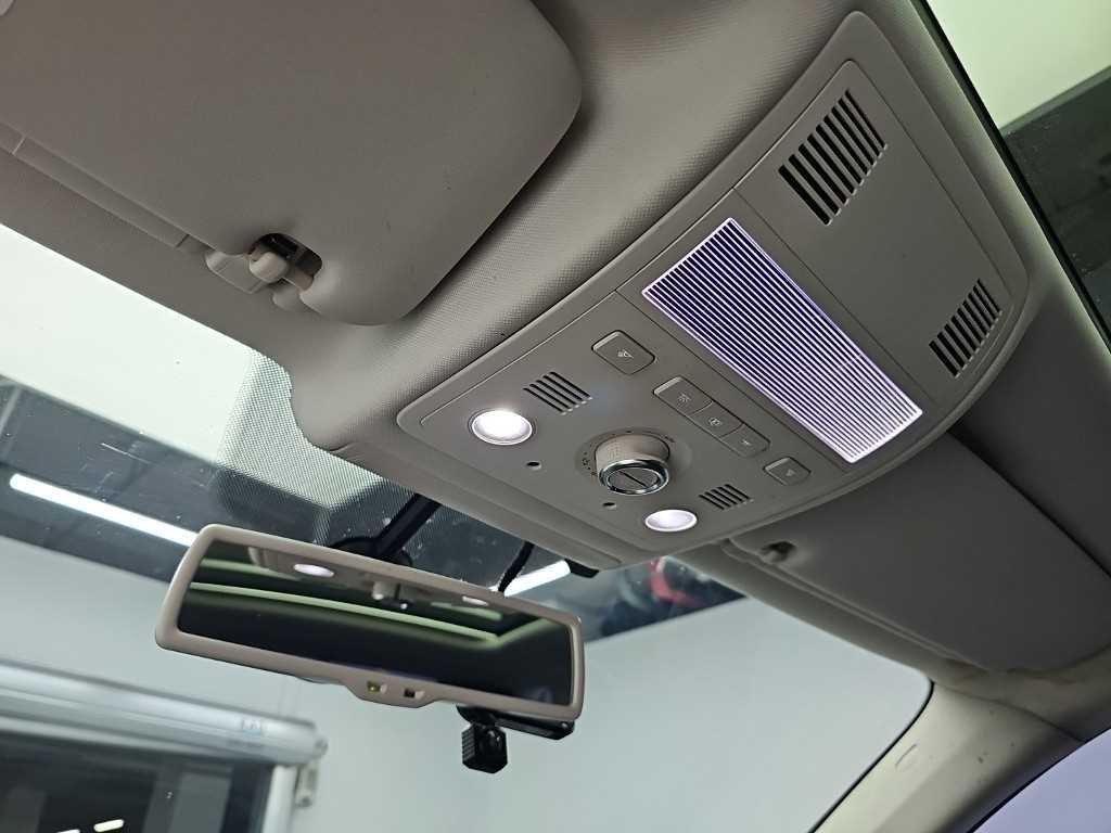 폭스바겐 투아렉 뉴 투아렉 V6 3.0 TDI 블루모션 프리미엄 이미지 17