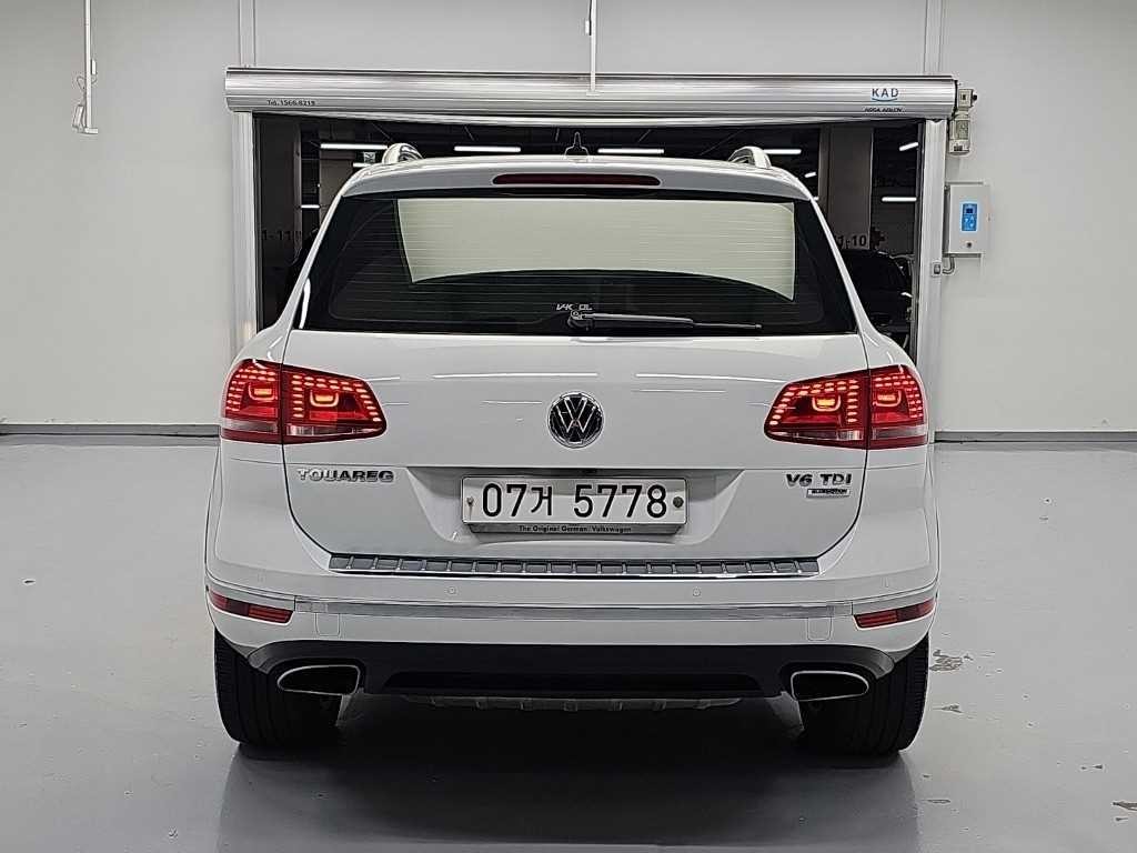 폭스바겐 투아렉 뉴 투아렉 V6 3.0 TDI 블루모션 프리미엄 이미지 3