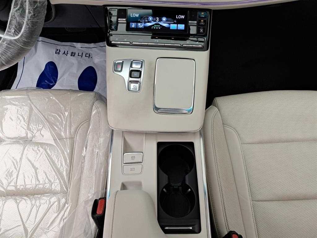 현대 그랜저 더 뉴 그랜저 IG 2.5 르블랑 이미지 15