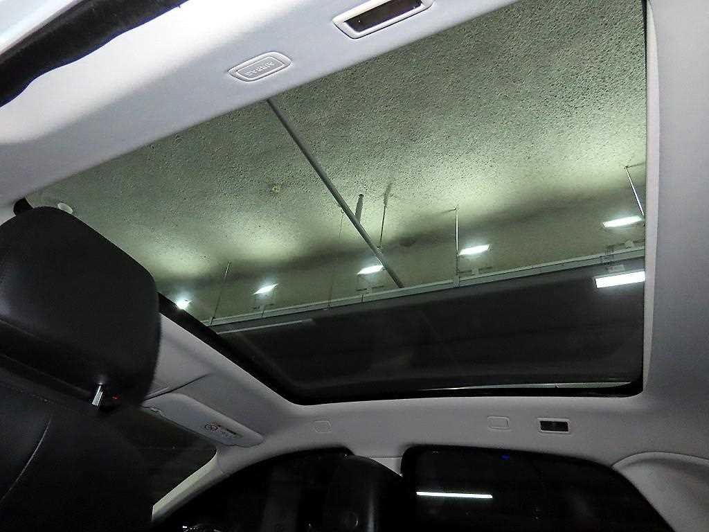 재규어 E-PACE P250 SE 이미지 16