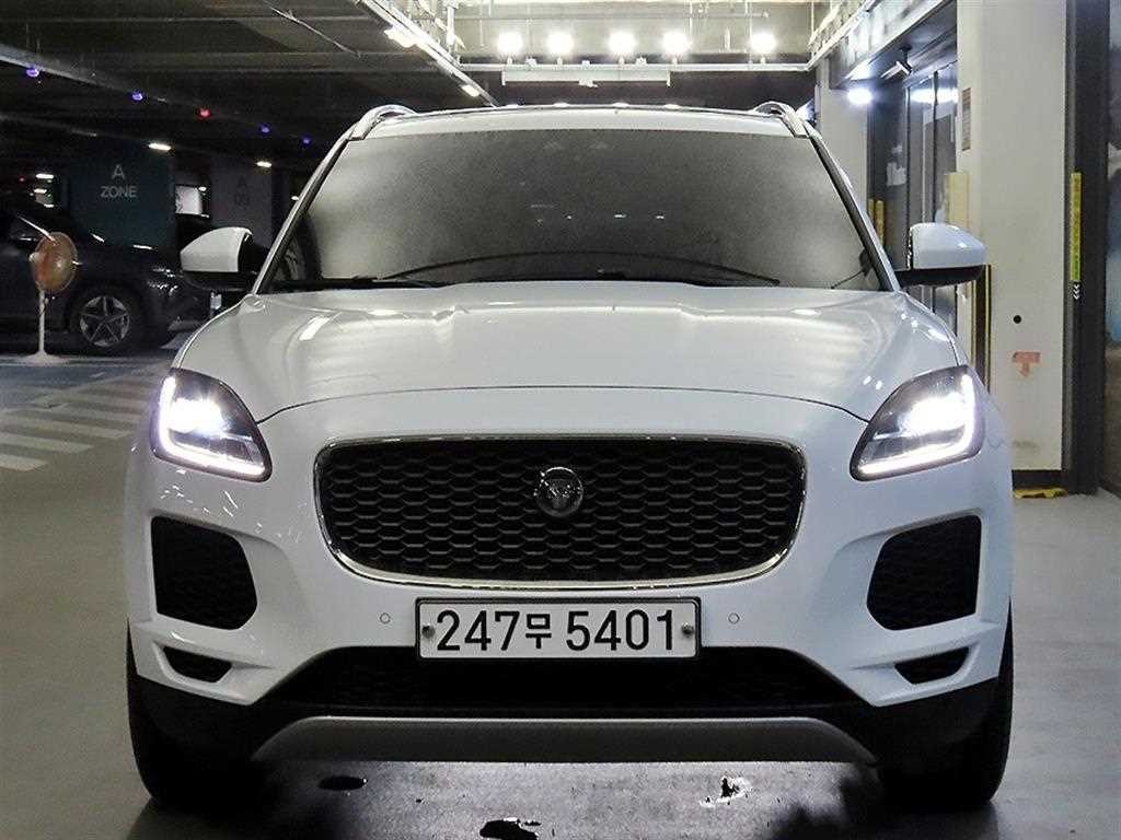 재규어 E-PACE P250 SE 이미지 2
