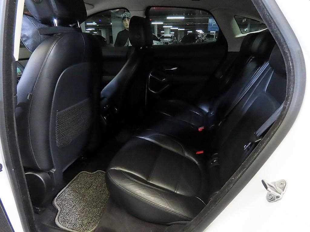 재규어 E-PACE P250 SE 이미지 7