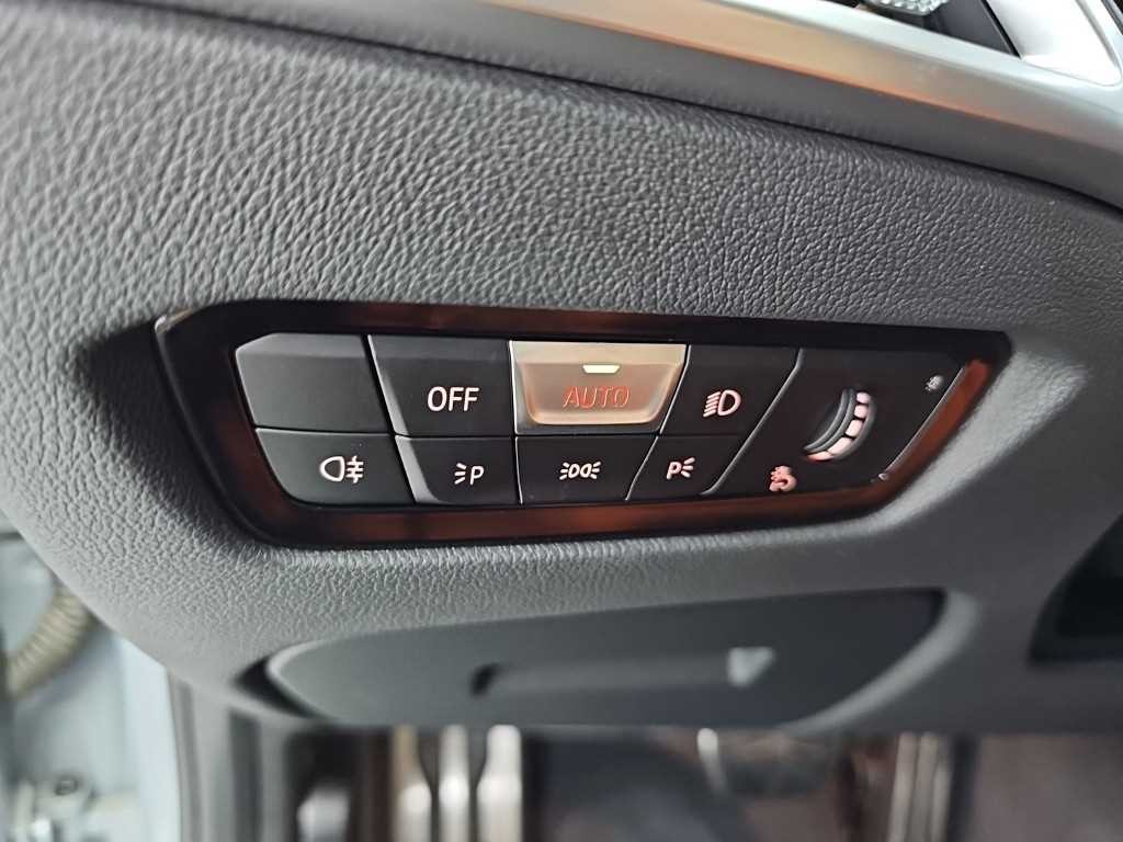 BMW 3시리즈 M3 6세대 컴패티션 M xDrive 이미지 18