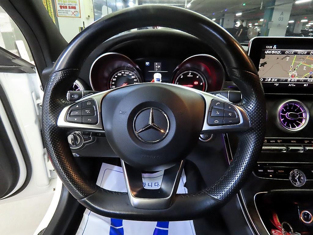 벤츠 C 클래스 C클래스 W205 C250 d 4MATIC 이미지 8