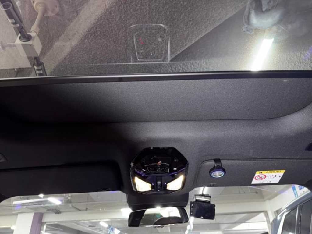 BMW 7시리즈 7시리즈 (G70) 740i xDrive M 스포츠 이미지 15