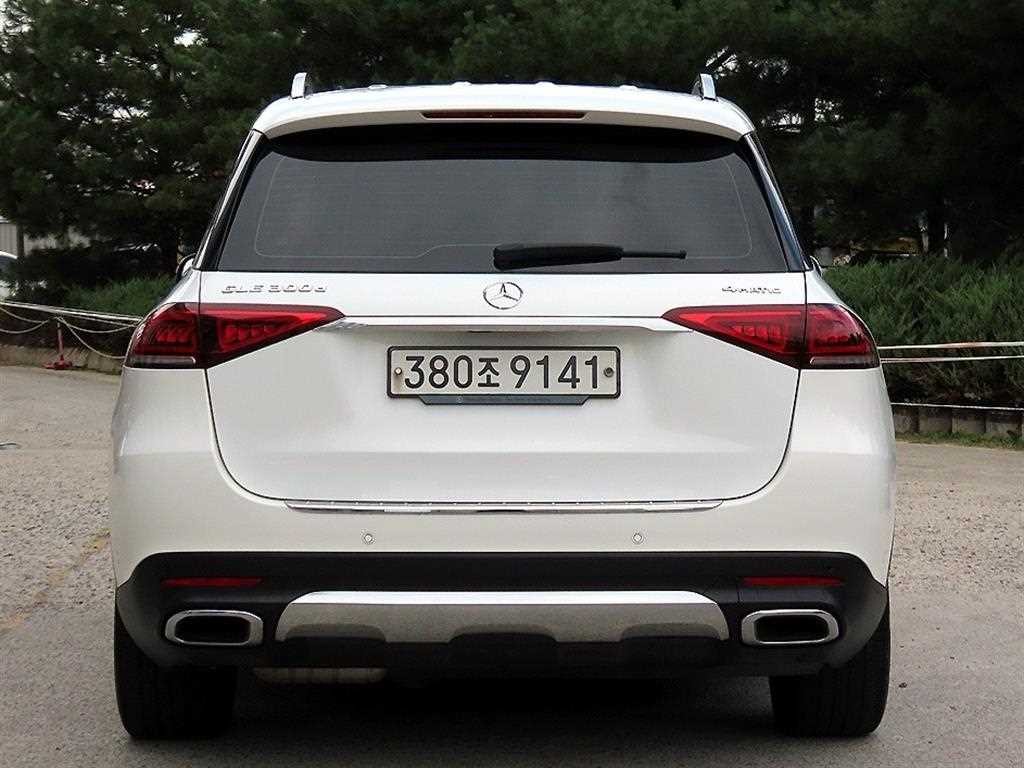 벤츠 GLE 클래스 GLE 클래스 W167 GLE 300d 4MATIC 이미지 4