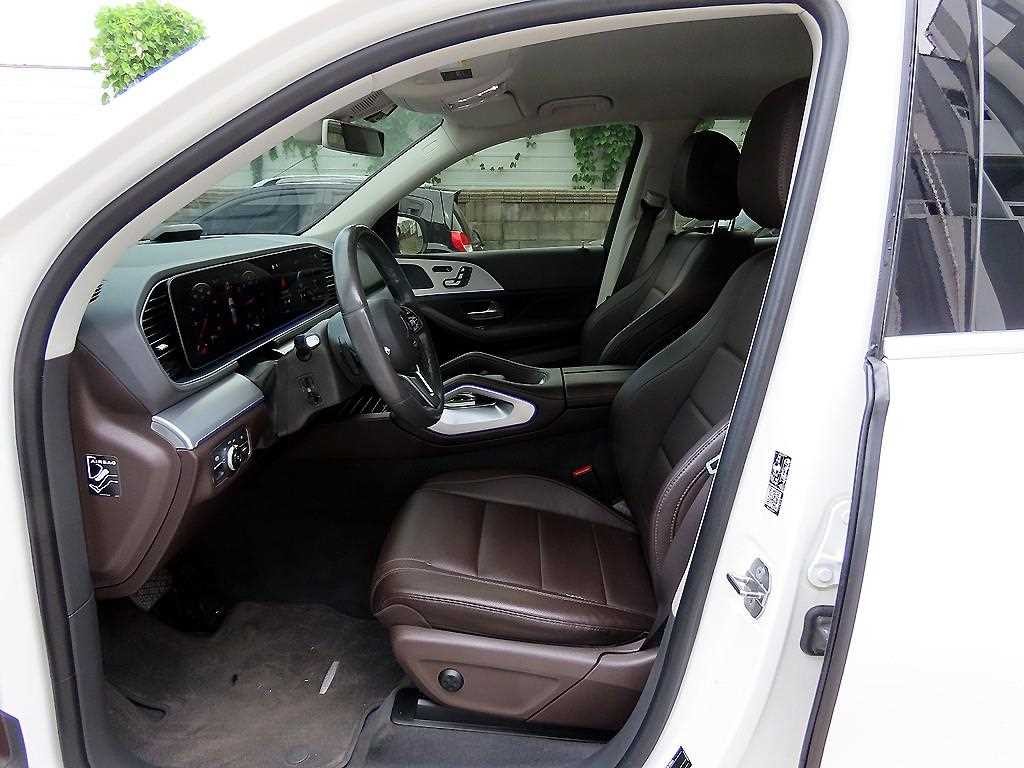벤츠 GLE 클래스 GLE 클래스 W167 GLE 300d 4MATIC 이미지 5