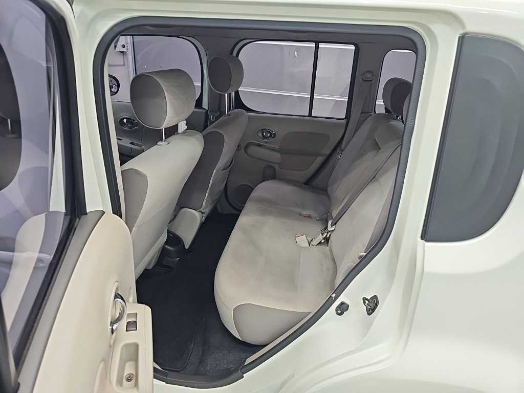 닛산 큐브 1.8 SL 이미지 12