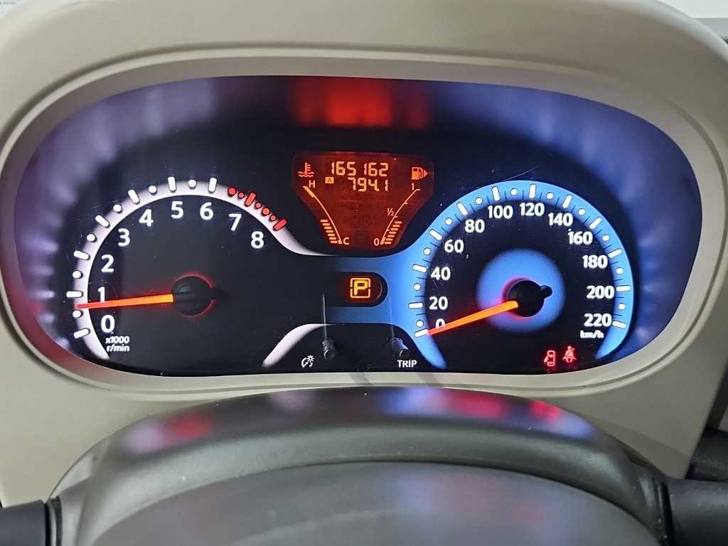 닛산 큐브 1.8 SL 이미지 6