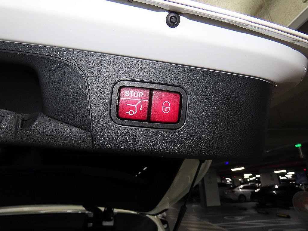 벤츠 GLC 클래스 GLC클래스 X253 GLC 300 e 4MATIC 이미지 15