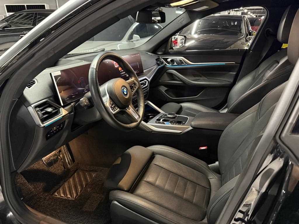 BMW i4 eDrive 40 M 스포츠 프로 이미지 10