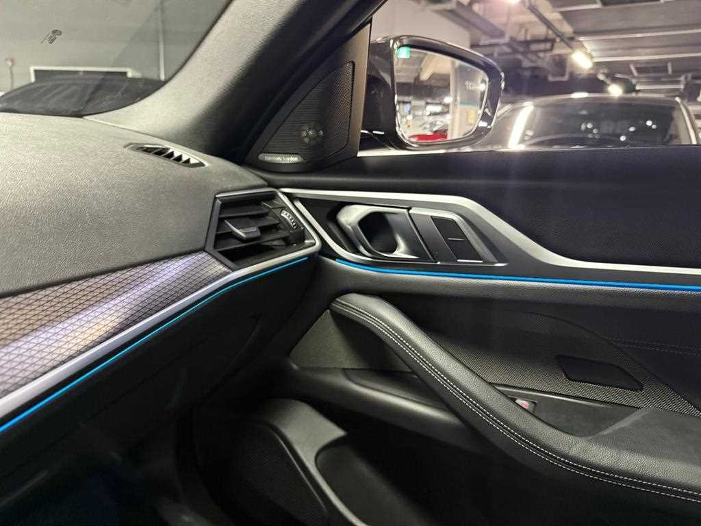 BMW i4 eDrive 40 M 스포츠 프로 이미지 16