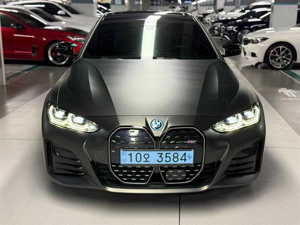 BMW i4 eDrive 40 M 스포츠 프로 이미지 2