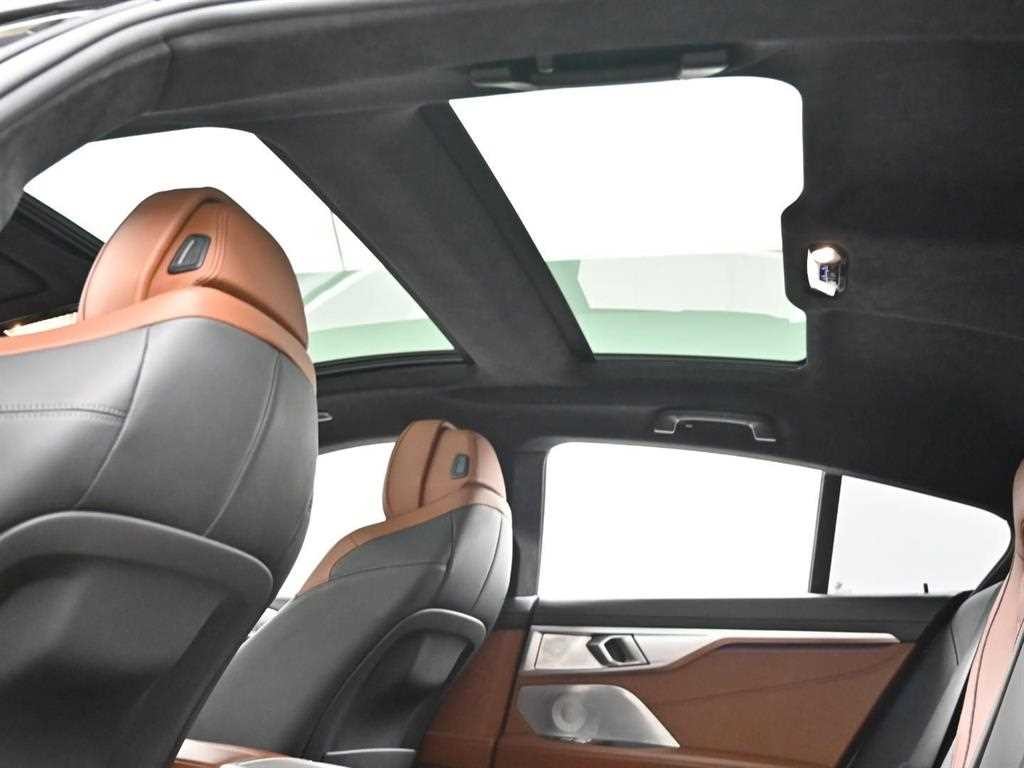 BMW 8시리즈 8시리즈 (G15) 840d xDrive M 스포츠 그란쿠페 기본형 이미지 18