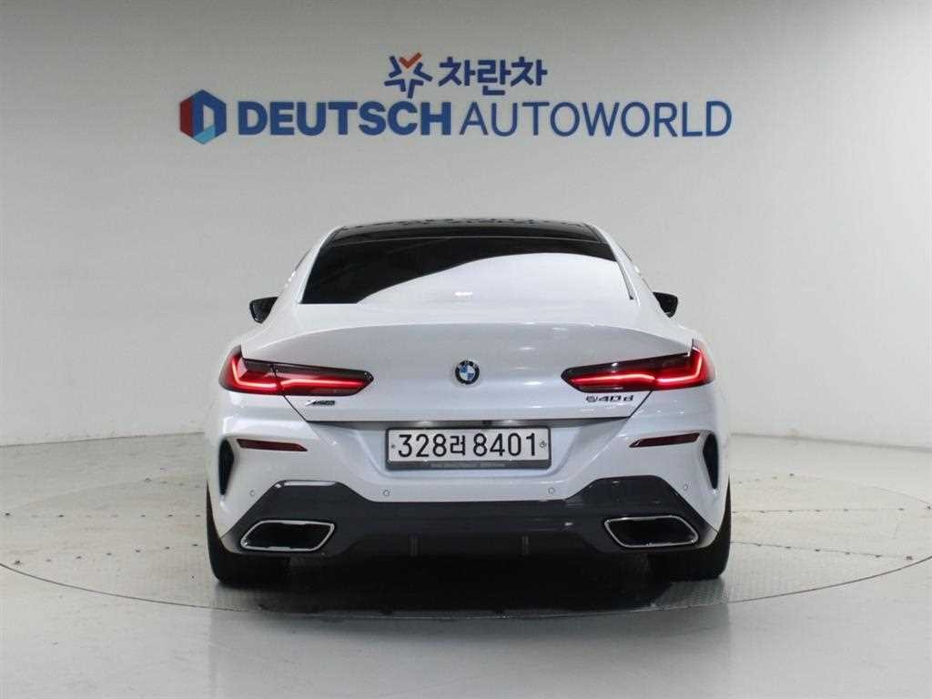 BMW 8시리즈 8시리즈 (G15) 840d xDrive M 스포츠 그란쿠페 기본형 이미지 4
