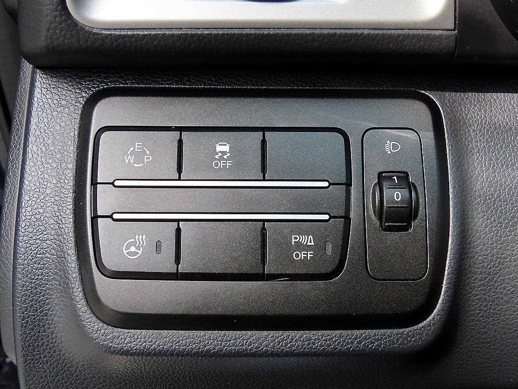 KG모빌리티(쌍용) 티볼리 가솔린 2WD 1.6 VX 이미지 11