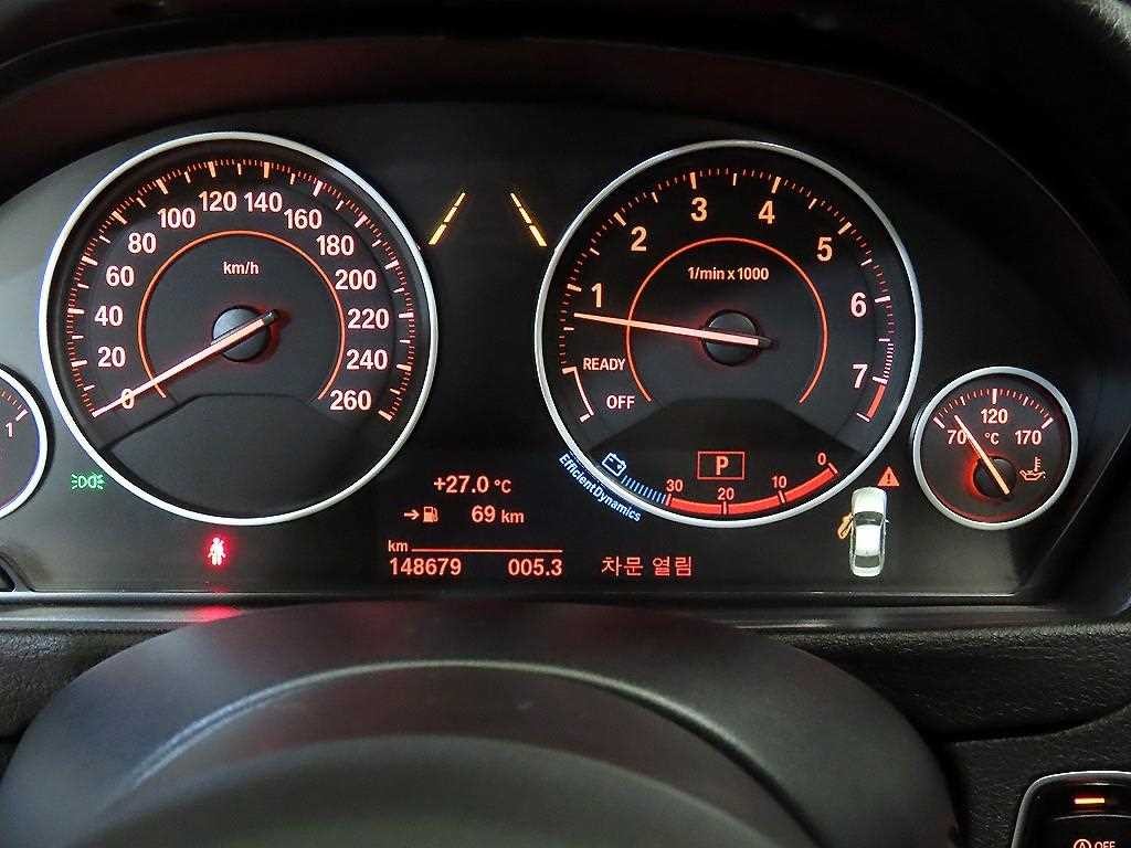 BMW 3시리즈 3시리즈 (F30) 320i M 스포츠 이미지 9