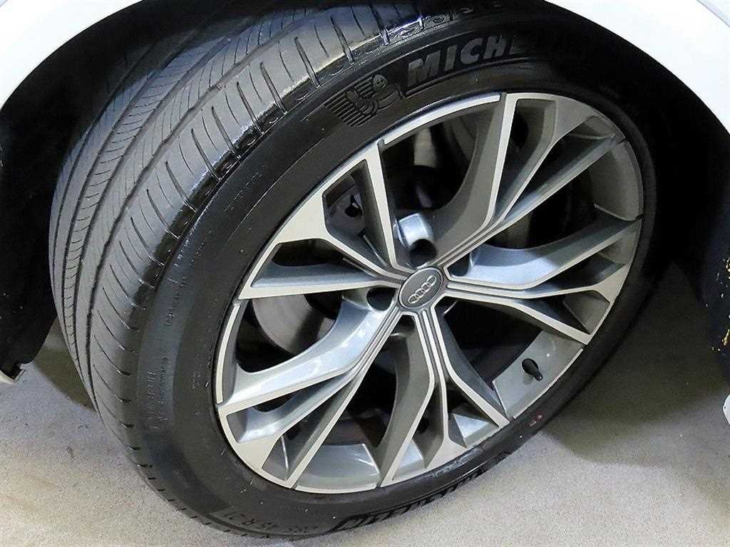 아우디 Q8 50 TDI 콰트로 프리미엄 이미지 20