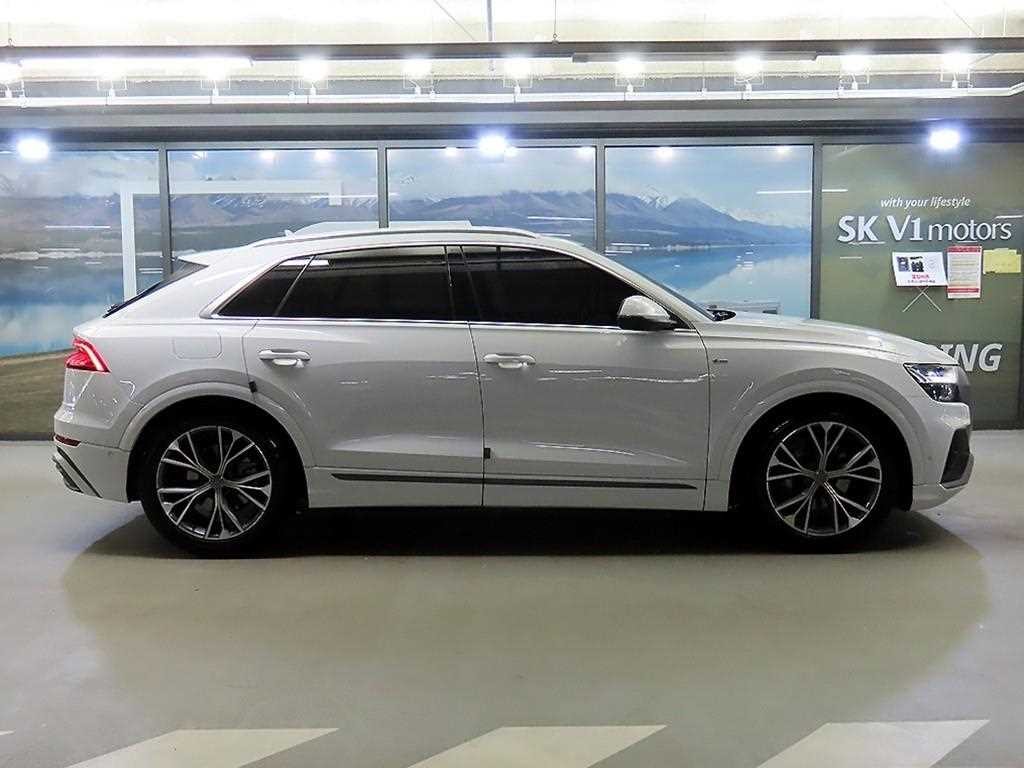 아우디 Q8 50 TDI 콰트로 프리미엄 이미지 3