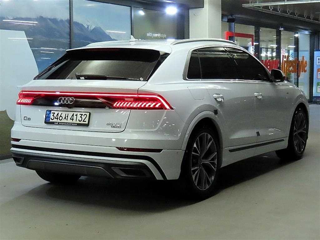 아우디 Q8 50 TDI 콰트로 프리미엄 이미지 4