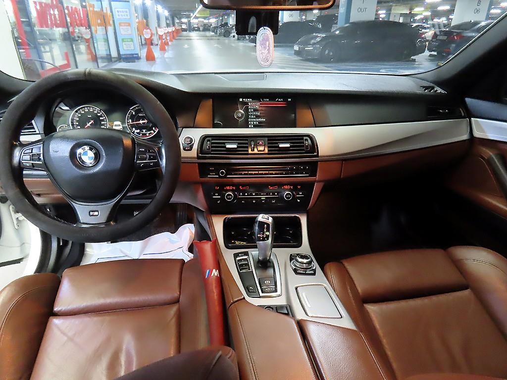 BMW 5시리즈 5시리즈 (F10) 520d 이미지 10
