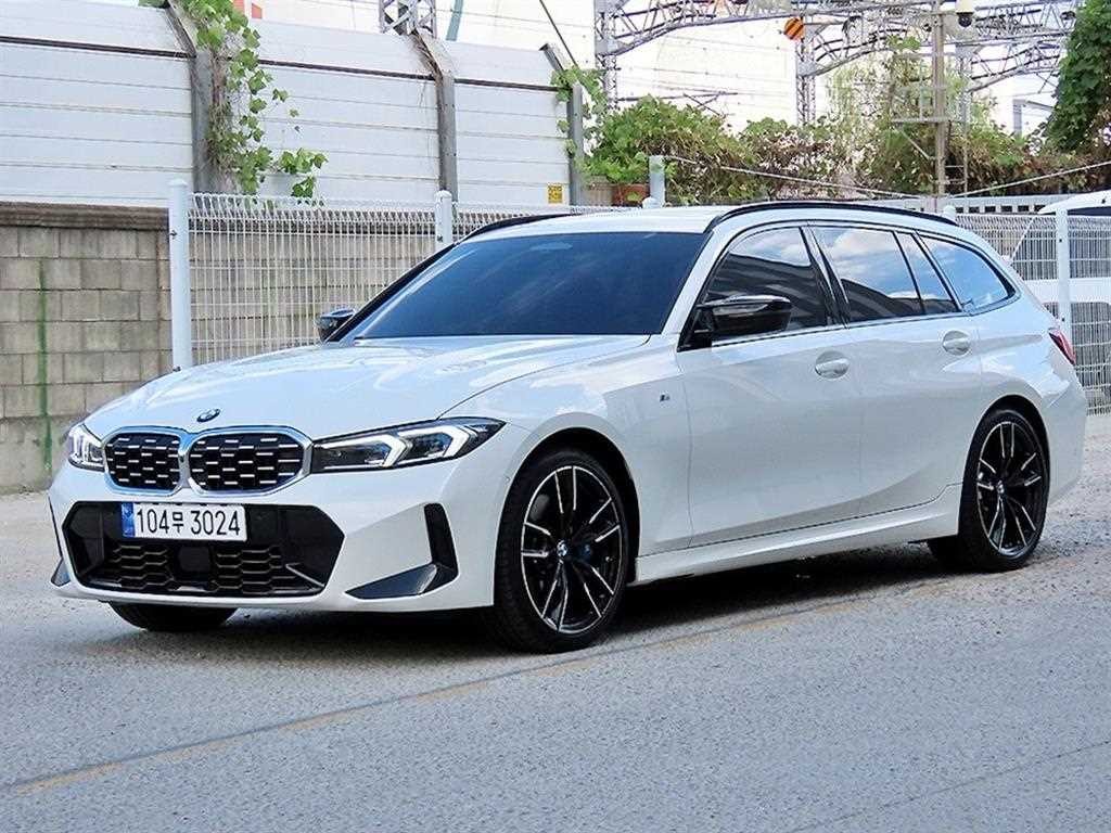 BMW 3시리즈 3시리즈 (G20) M340i xDrive 투어링 이미지 2