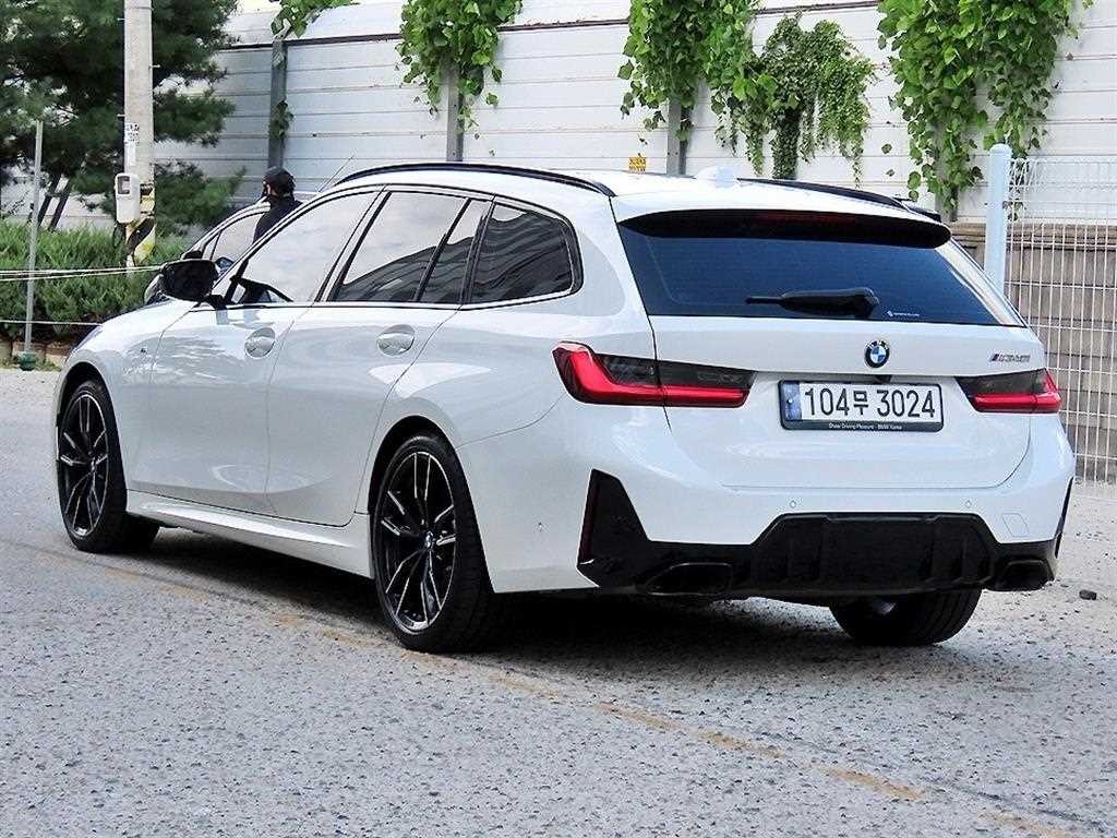 BMW 3시리즈 3시리즈 (G20) M340i xDrive 투어링 이미지 3