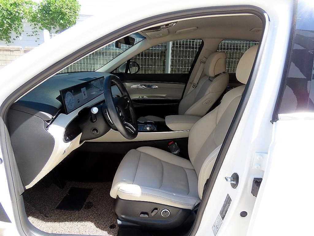 제네시스 GV70 2.5T 가솔린 2WD 기본형 이미지 5
