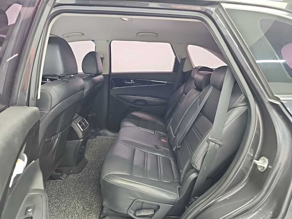 기아 쏘렌토 더 뉴 쏘렌토 디젤 2.2 4WD 프레스티지 이미지 12
