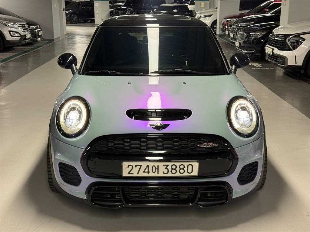 미니 쿠퍼 쿠퍼 S JCW 이미지 2