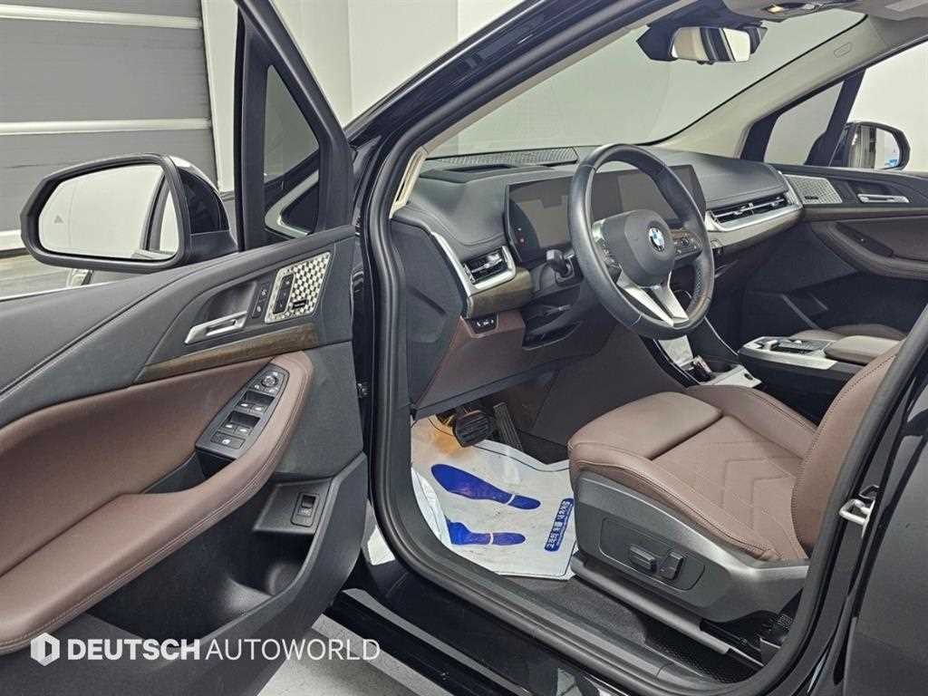 BMW 2시리즈 2시리즈 액티브 투어러 (U06) 218d 럭셔리 이미지 11